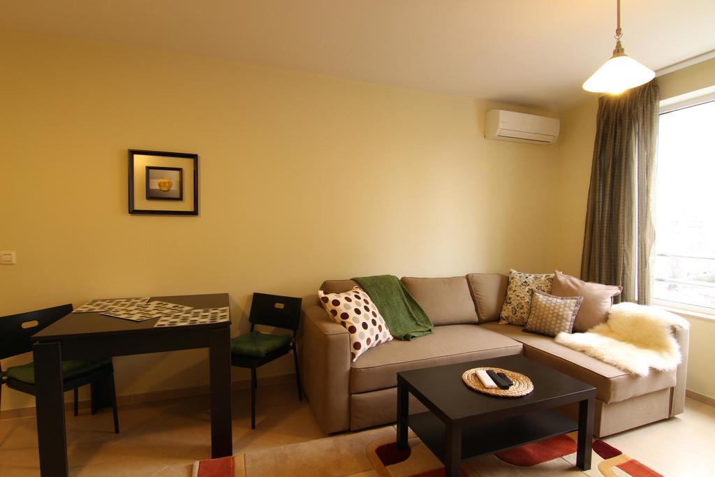 Stay Nexus Galaxy Center Sofia Exterior foto