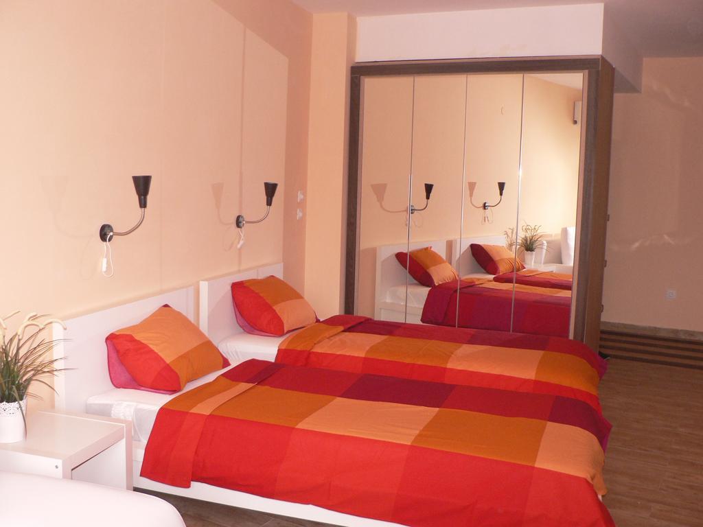 Stay Nexus Galaxy Center Sofia Exterior foto